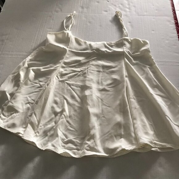 NWT - YOINS Flowy Spaghetti Straps Tank Top - Picture 4 of 11